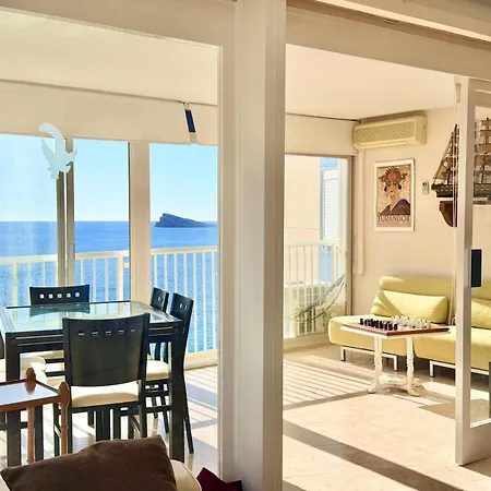 شقة Yago Levante Seafront *